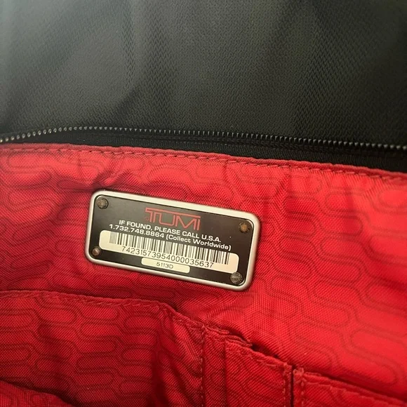 Tumi Black Laptop Bag for Men used - Picture 10 of 10